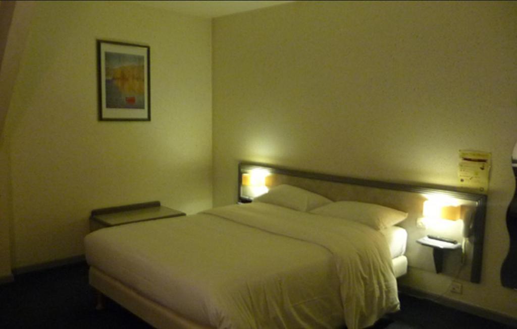 Hotel Le Chatelain Faulquemont Quarto foto